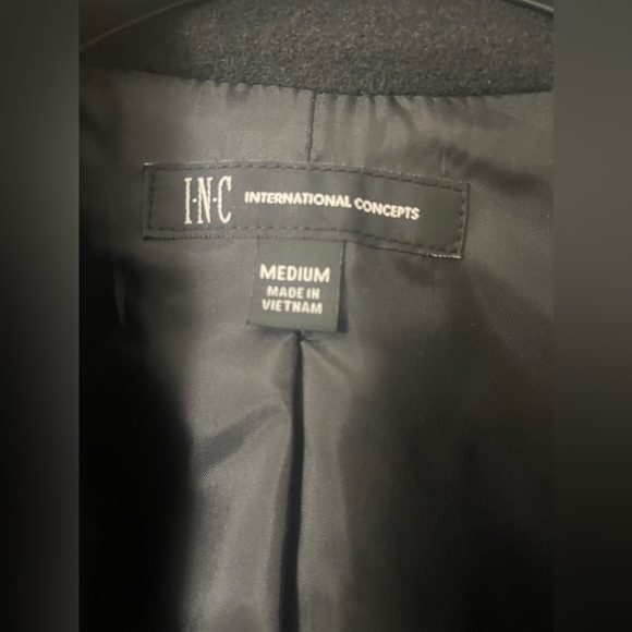 Coat - Picture 2 of 2